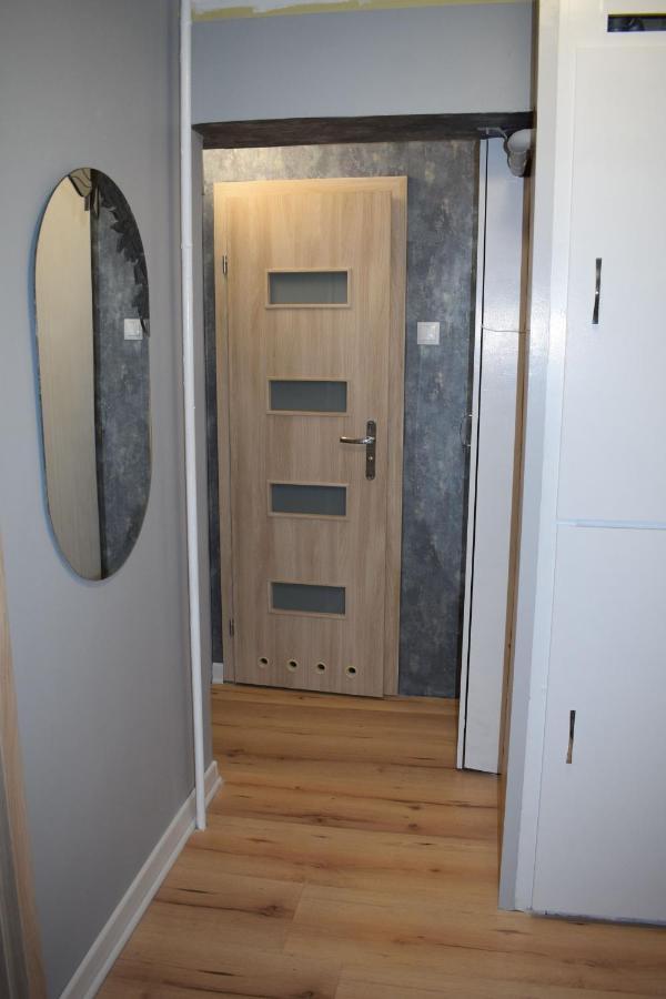 Apartament M-3 Centrum - 38M2 琴斯托霍瓦 外观 照片
